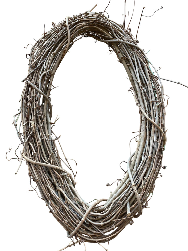 18" Oval Grapevine Wreath