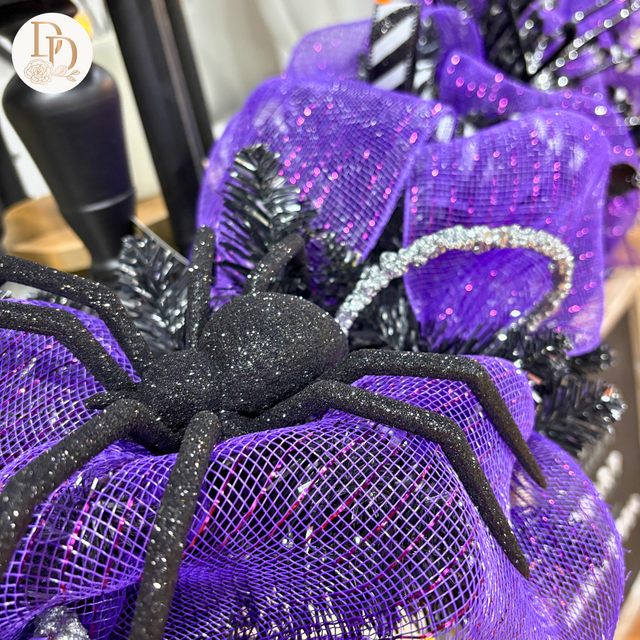 Glamour Gets Wicked | 108" Designer Halloween Garland