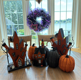 18" LED Cardboard Halloween Mansion