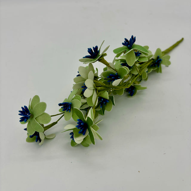 13.5" Blue Dainty Daisy Bush