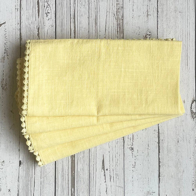 Yellow Lace Napkin Set/4