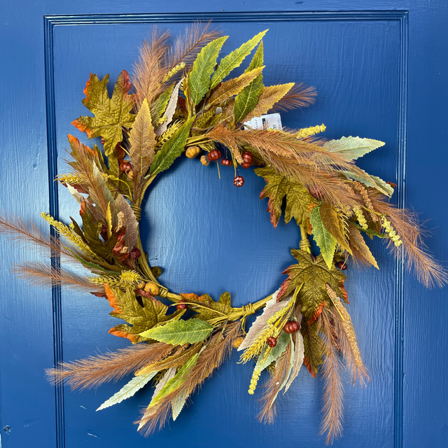 23” Mixed Foliage Wreath