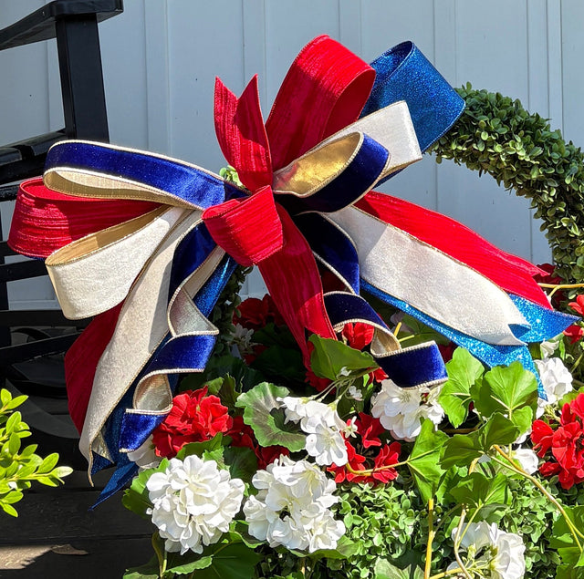 18" American Pride Handtied Designer Bow