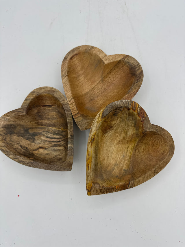 6.5" Sweet Heart Dough Bowl