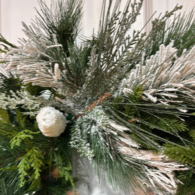 "On Thin Ice" Designer Wreath 24"