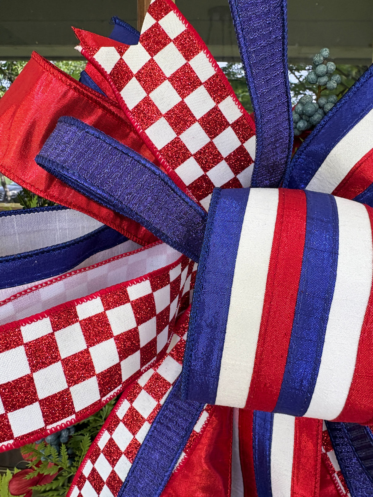 22" Firecracker Designer Bow