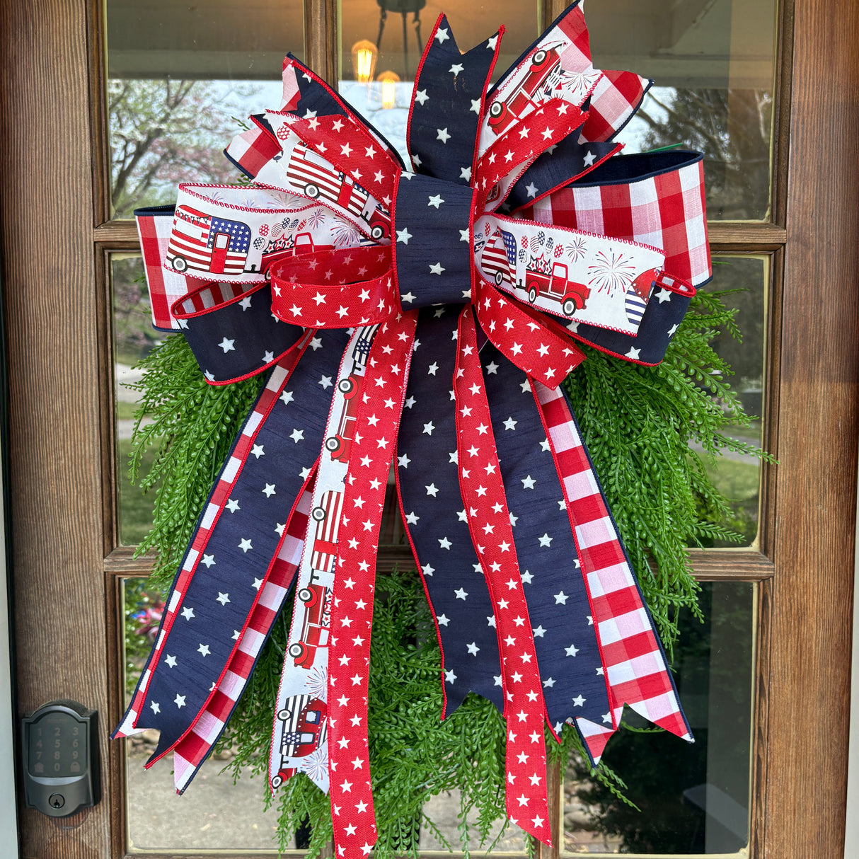 22" Glamping In The USA Designer Bow