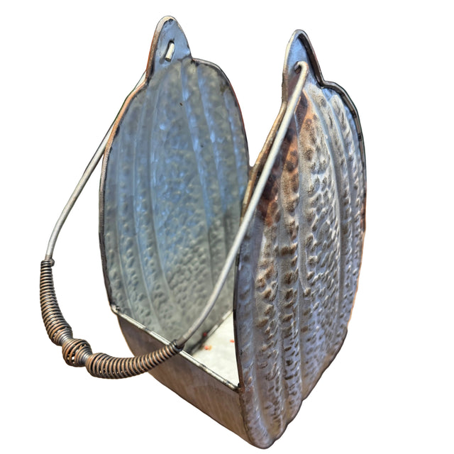 Embossed Tin Short Pumpkin Bucket