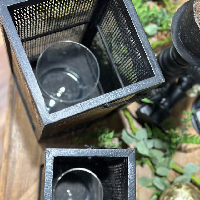 14" & 11" Mesh Lantern Set Of 2