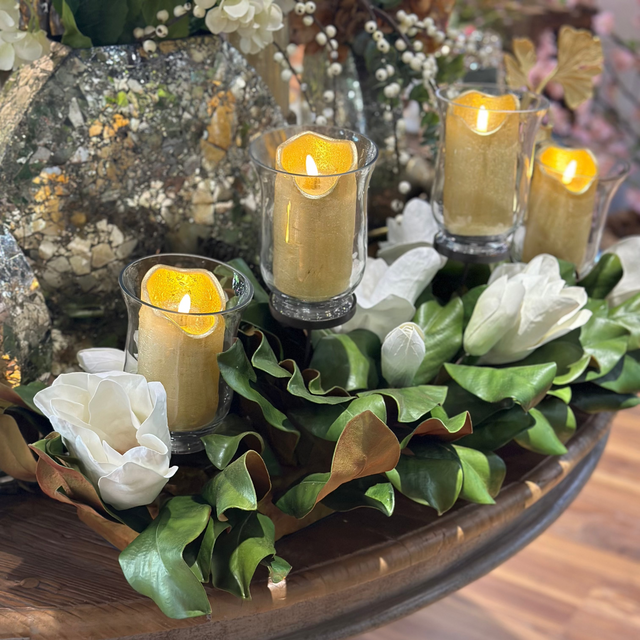 40" Magnolia Centerpiece