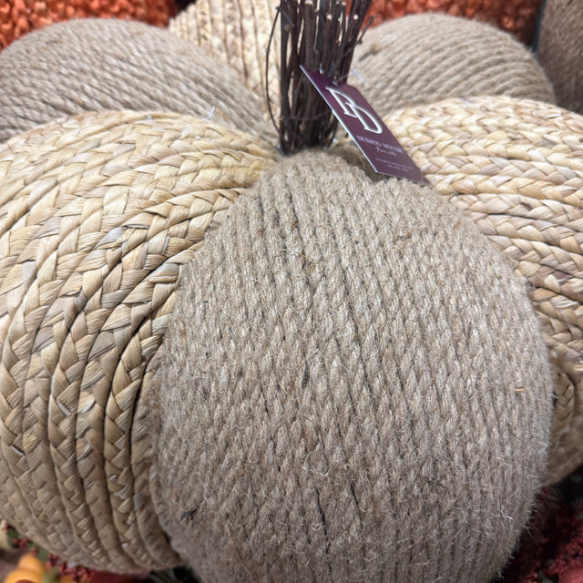 27" | 24" Rattan Natural Pumpkin