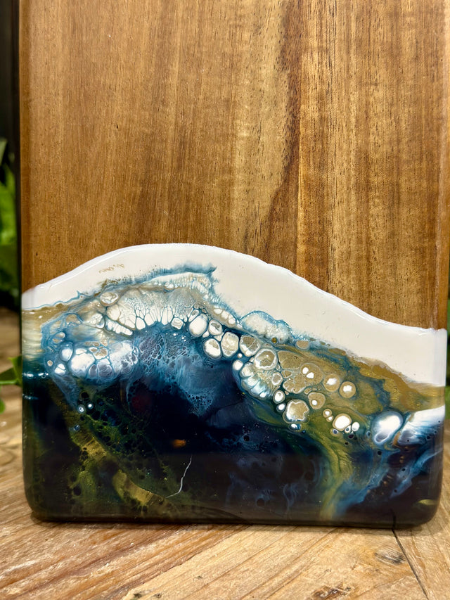 24” Cheeseboard Baguette Sapphire Sky