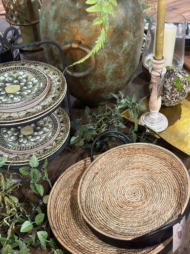 11" Round Wood & Seagrass Tray