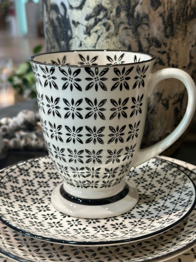 5” Norden Pattern Footed Mug