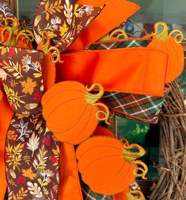 20" October & Oak Handtied Designer Bow
