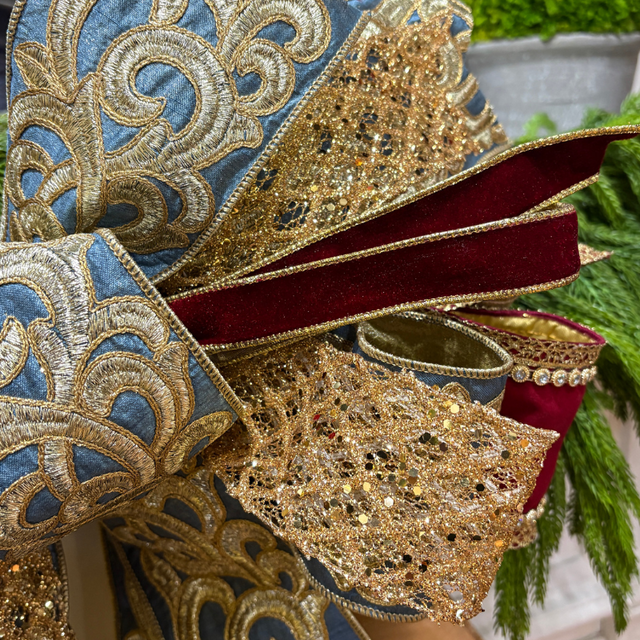 20" Noel Majesty Handtied Christmas Bow