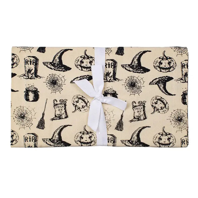 Halloween Hollow Table Runner | 13x90"