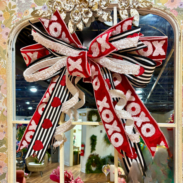 18" Hugs & Kisses Designer Handtied Bow