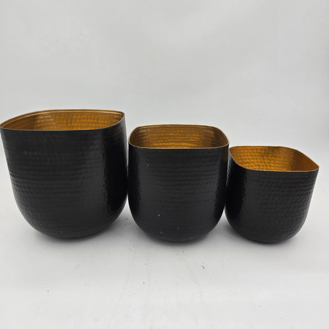 8" Antique Black Metal Rounded/ Square Planter