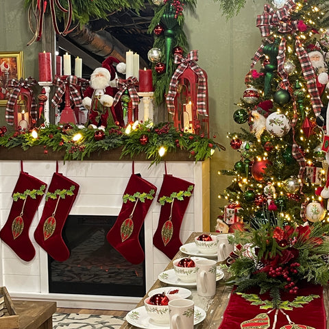 "Home for the Holidays" Signature Christmas Tree Decor Collection