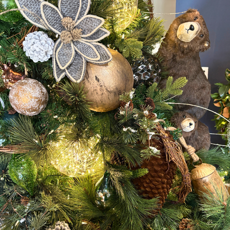 Smoky Mountain Christmas | 2025 Designer Christmas Tree Decorations Collection