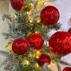 Frosted Christmas Garland