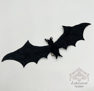 11" Black Felt Flying Bat Clip