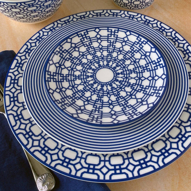 8.5" Newport Garden Gate Salad Plate