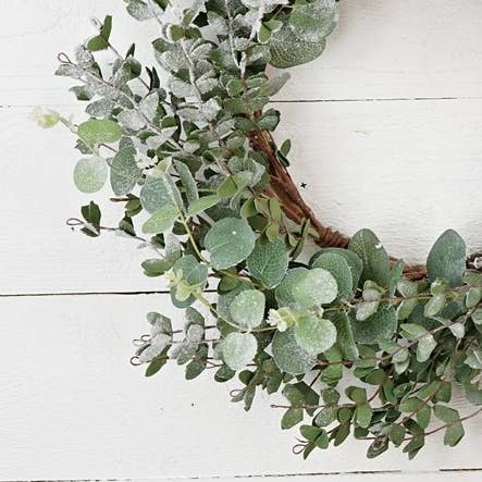 22" Snowy Flocked Mixed Eucalyptus Leaves Wreath