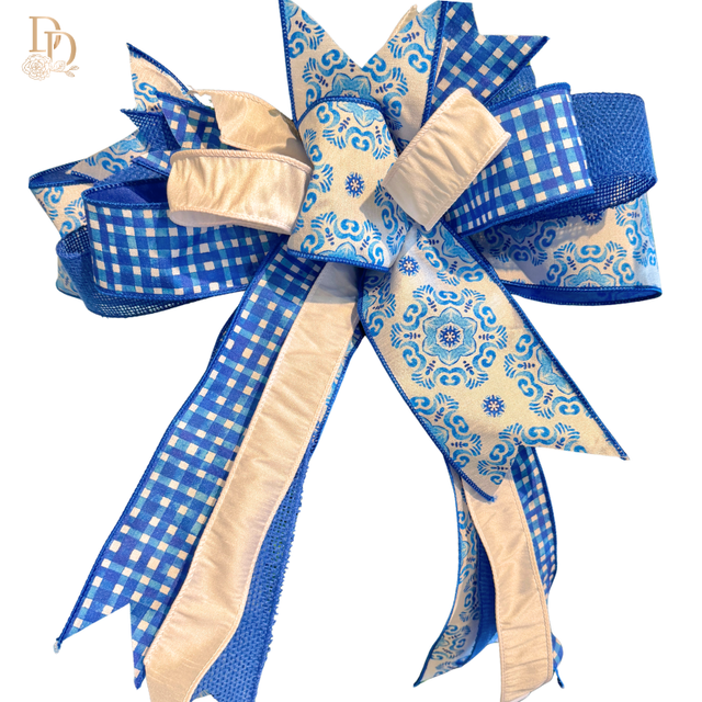 20" Santorini Sky Designer Handtied Bow