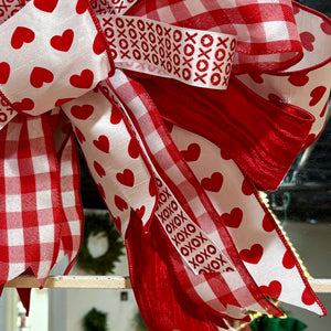 20" Hugs & Hearts Designer Handtied Bow | Valentine's Day Decoration