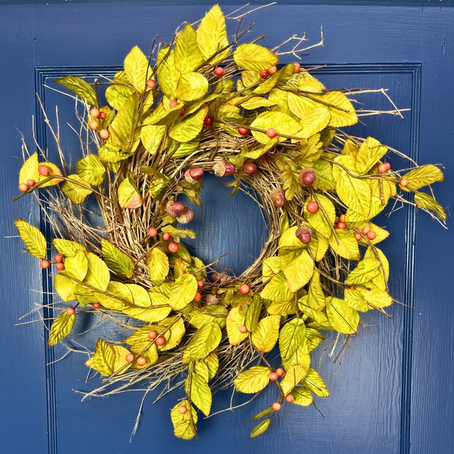 26" Acorn Wreath