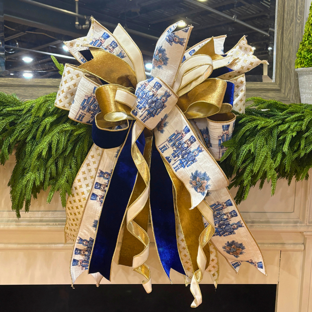 20” The Gilded Nutcracker Designer Handtied Bow