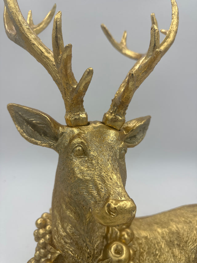 22.5" Gold Deer Laying with Wreath
