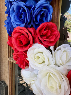 22" Americana Rose Wreath