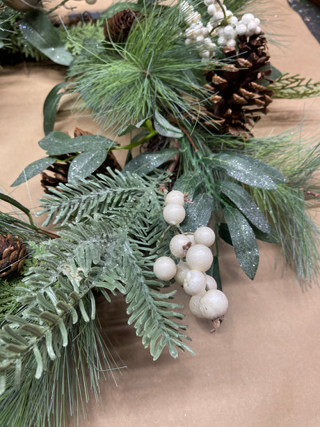 Jingle Berry Wreath, additional view