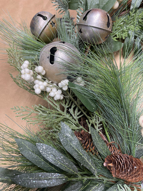Jingle Berry Wreath, additional view