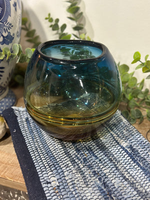 7.5” Ansen Glass Vase Round