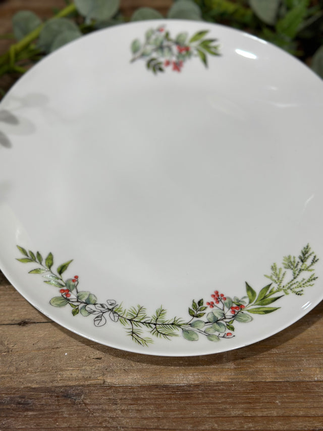 10.5” Mistletoe Porcelain Plate