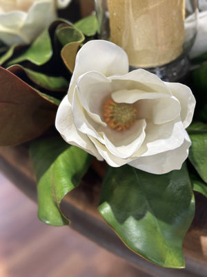 40" Magnolia Centerpiece