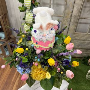 20" Hoppy Little Celebration Custom Designer Arrangement