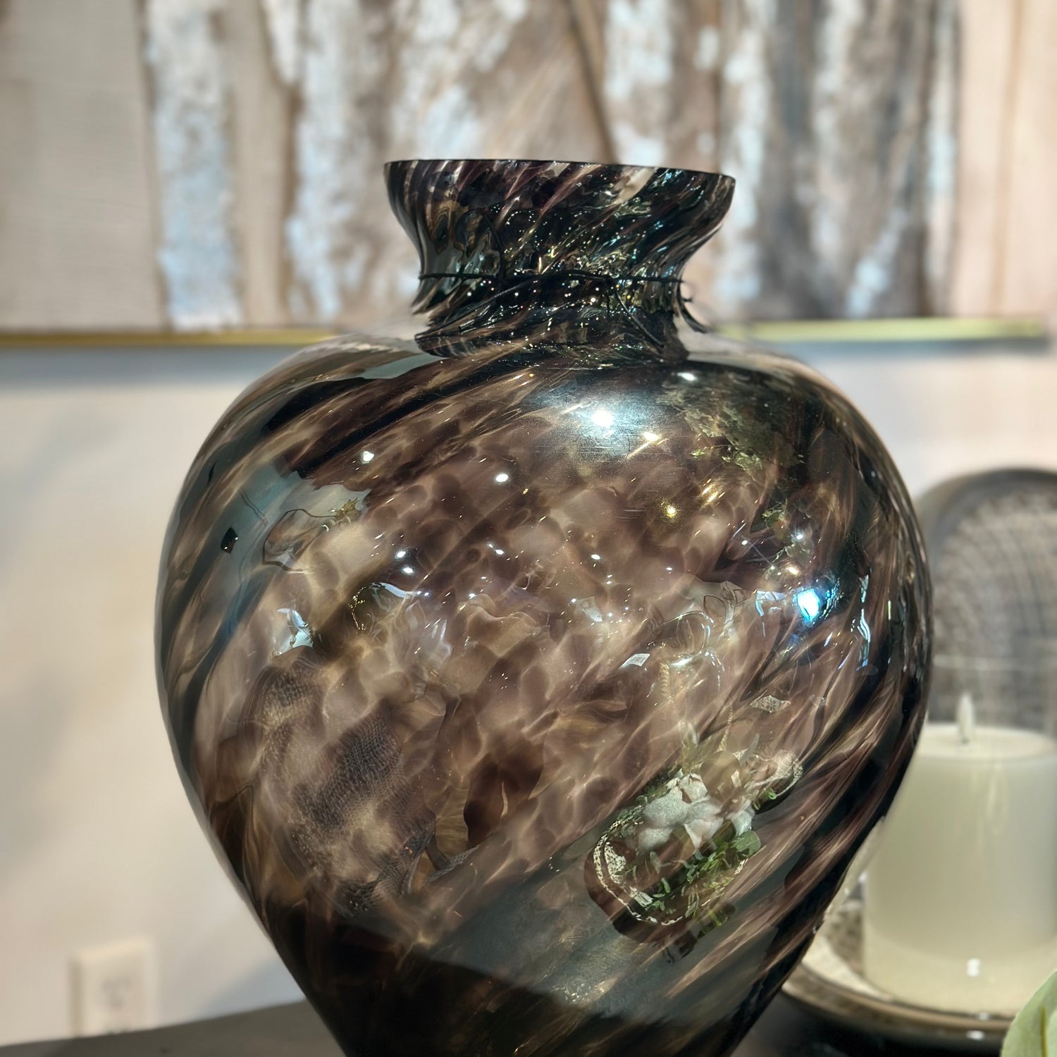 17" Leonardo Spiral Vase
