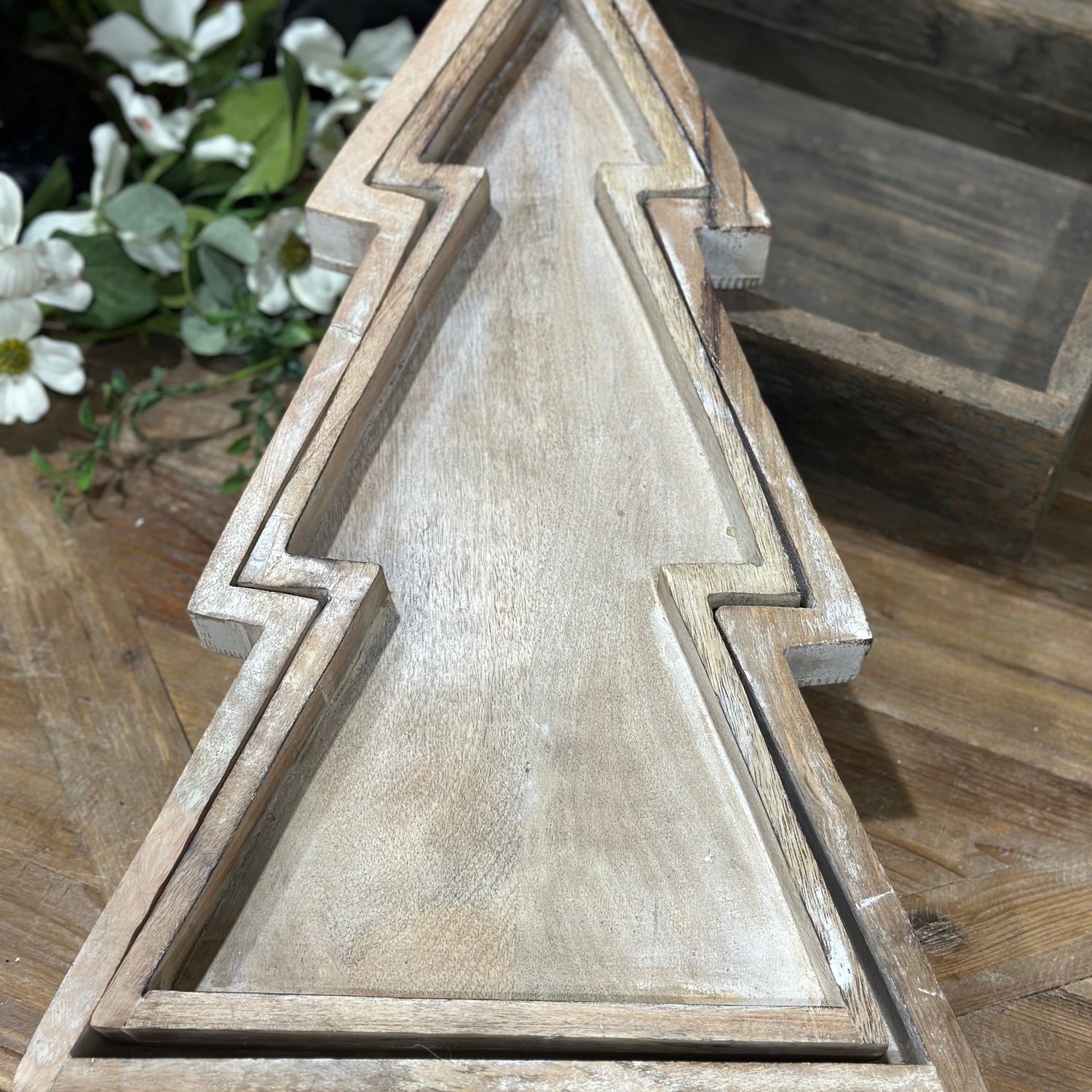 19.5"-17.5" Wooden Christmas Tree Trays Set of 2