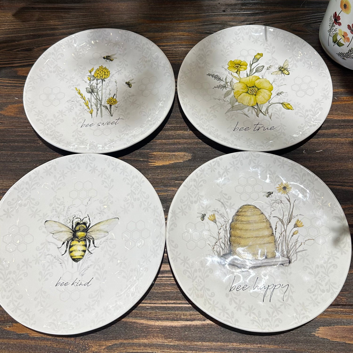 9" Bee Sweet Salad Plate