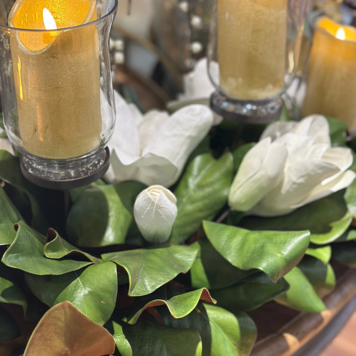 40" Magnolia Centerpiece