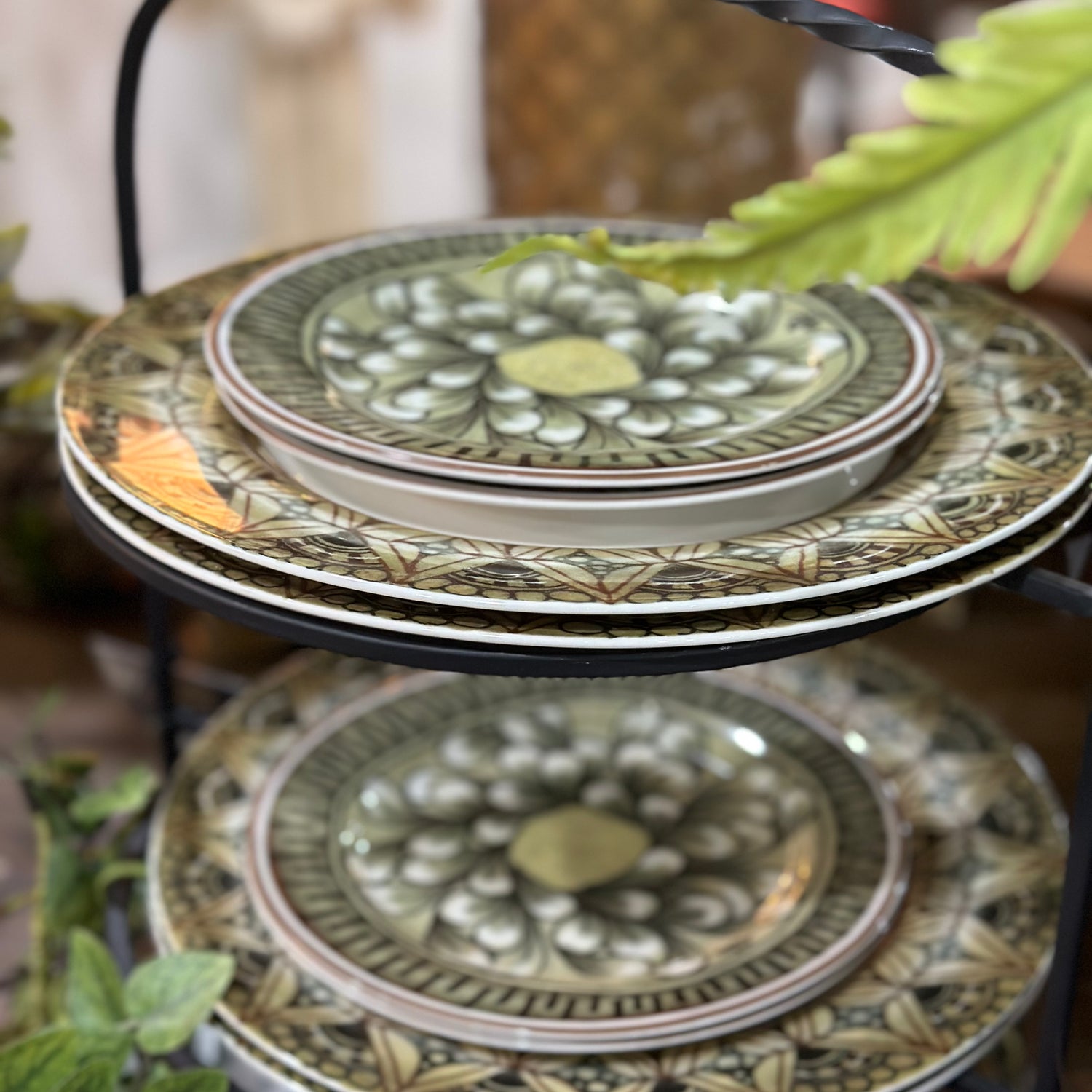 10.5" Roost Dinner Plate