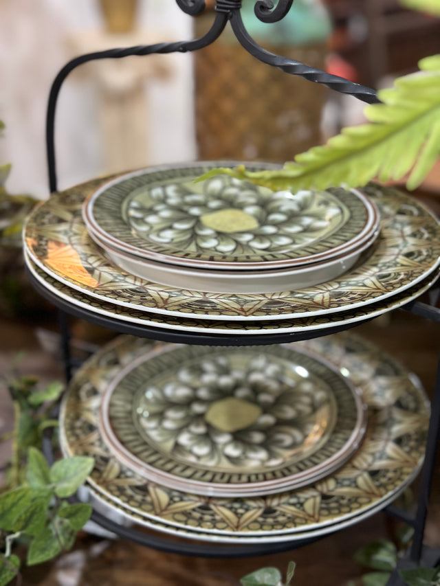 10.5" Roost Dinner Plate