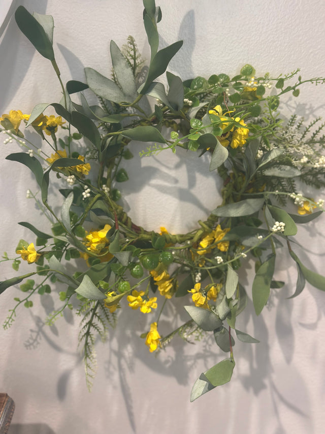 12" Mini Sunflower & Fern Candle Ring