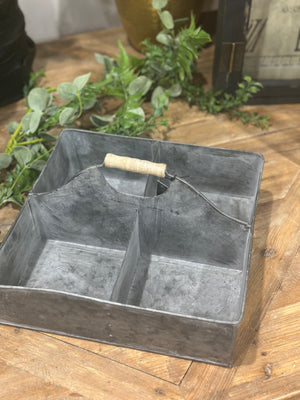 11” Metal Tray With 4 Compartments