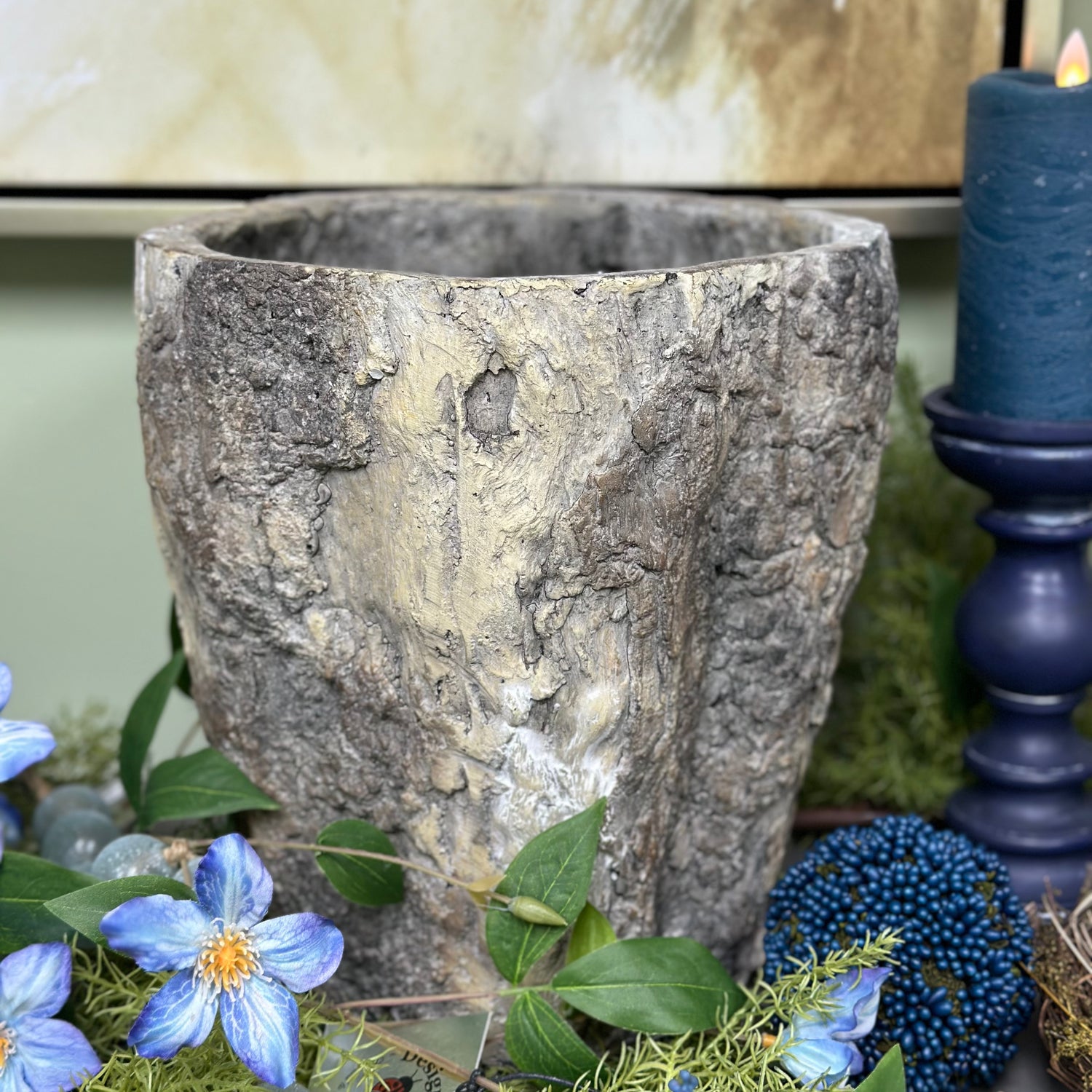11.75" Flower Pot